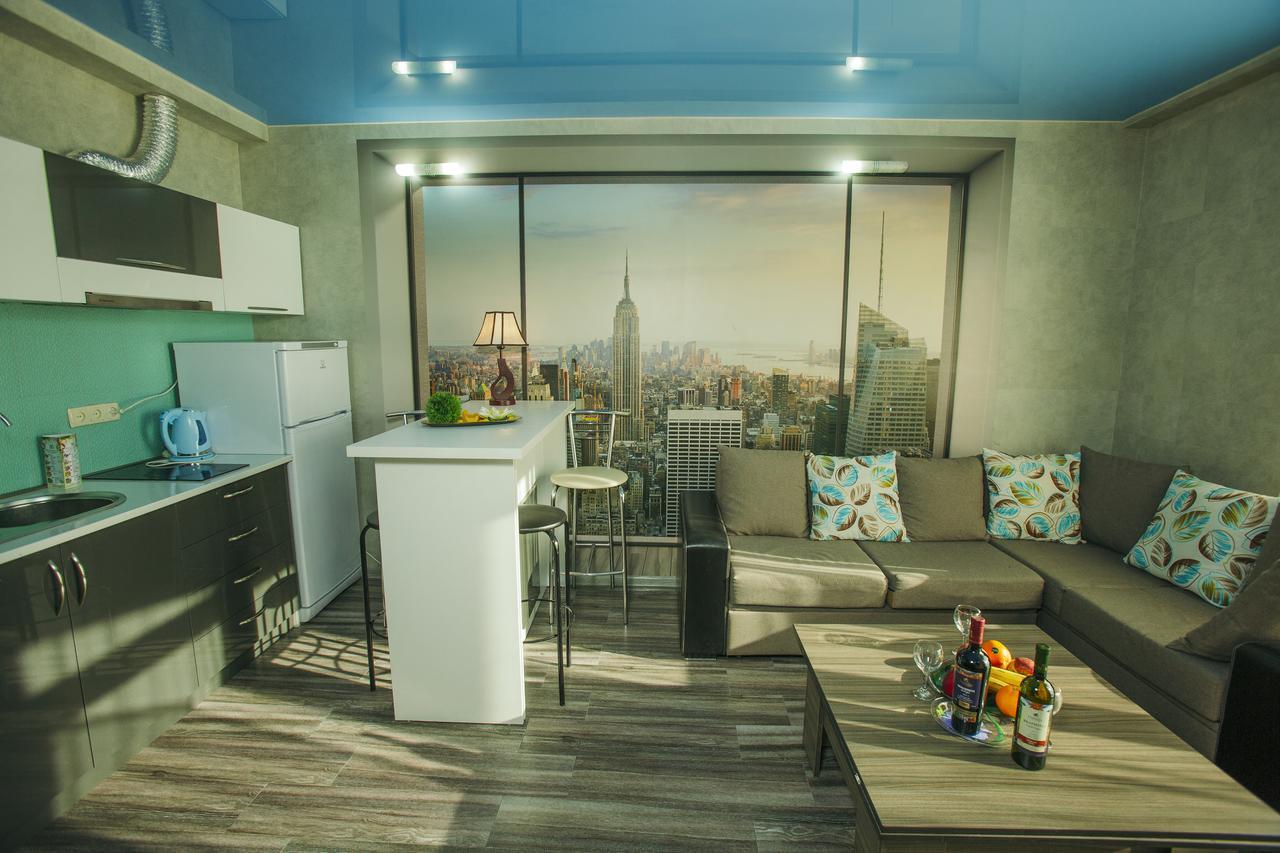 Viva Blue Batumi Aparthotel Bagian luar foto