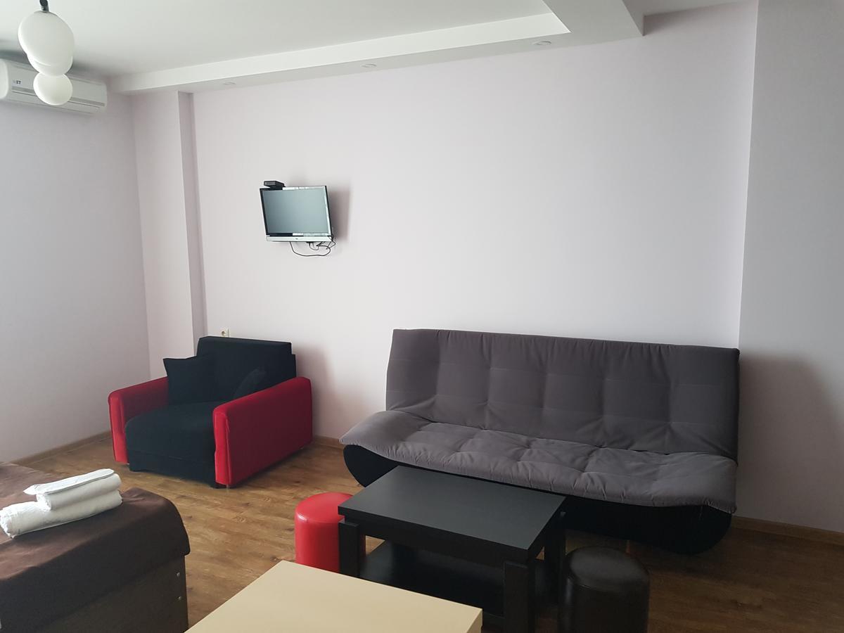 Viva Blue Batumi Aparthotel Bagian luar foto