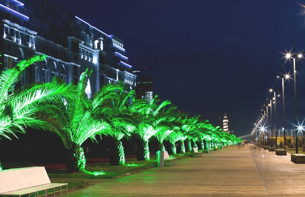 Viva Blue Batumi Aparthotel Bagian luar foto