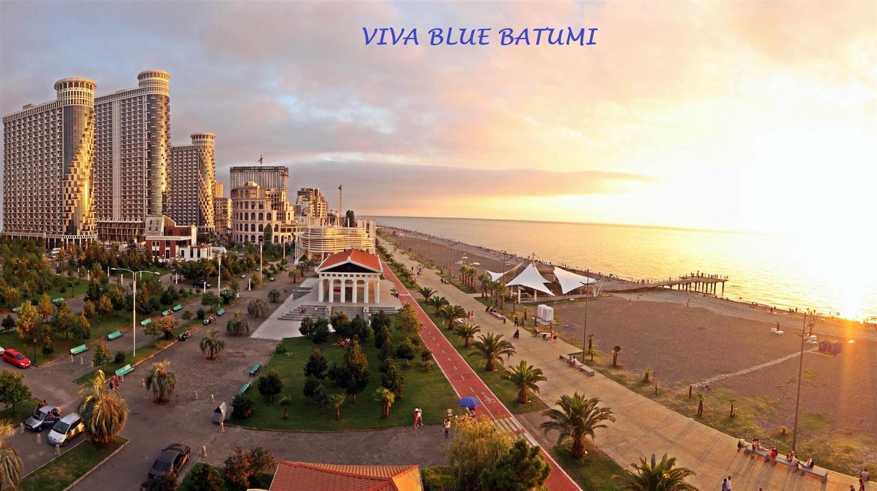 Viva Blue Batumi Aparthotel Bagian luar foto